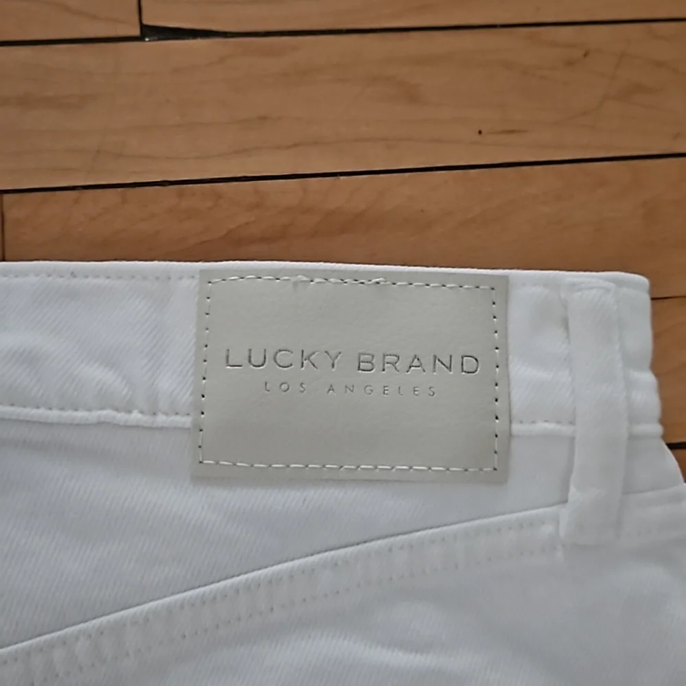 Lucky Brand High Rise 90s Loose Shorts - Picture 7 of 9
